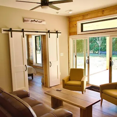 Serenity Barn Mooresville Exterior photo