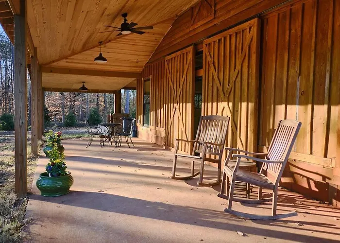 Serenity Barn