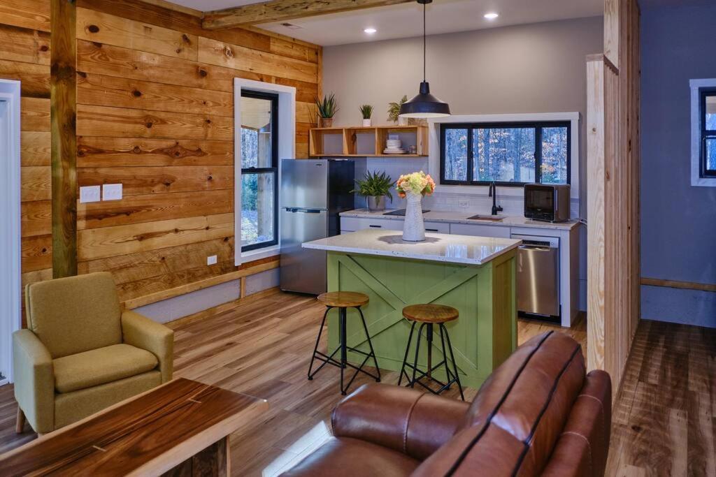 Serenity Barn * Mooresville